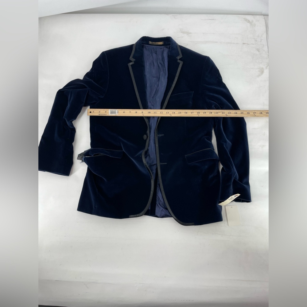 Navy Velvet Men's Blazer - Picture 6 of 8